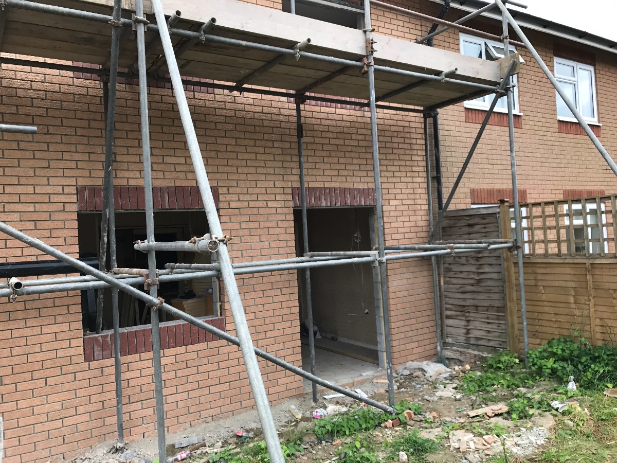 Builder: Image 36